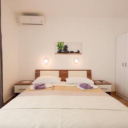 B&B Villa Ivona Baska Voda Luaran gambar